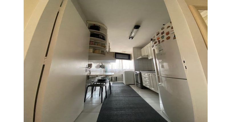 Belíssimo Apartamento à venda no Bairro do Conjunto Residencial Vista Verde na Rua Jose Carlos de Resende 92,