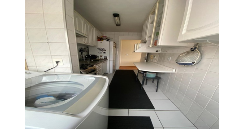 Belíssimo Apartamento à venda no Bairro do Conjunto Residencial Vista Verde na Rua Jose Carlos de Resende 92,