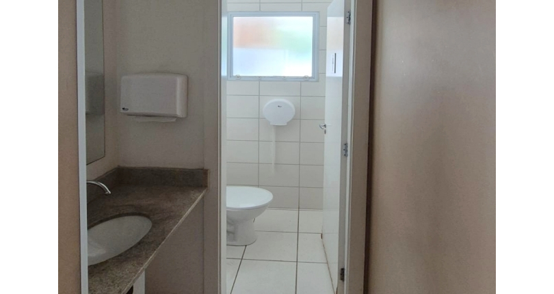 Belo Apartamento à venda no Jaraguá na Avenida Doutor José Maniero 225