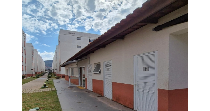 Belo Apartamento à venda no Jaraguá na Avenida Doutor José Maniero 225
