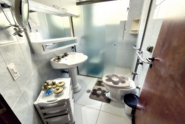 Linda Casa de Condomínio com Conforto e elegância à venda no Bairro da Chácara Jaraguá na Rua Santana do Araguaia