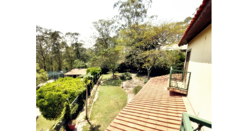 Linda Casa de Condomínio com Conforto e elegância à venda no Bairro da Chácara Jaraguá na Rua Santana do Araguaia