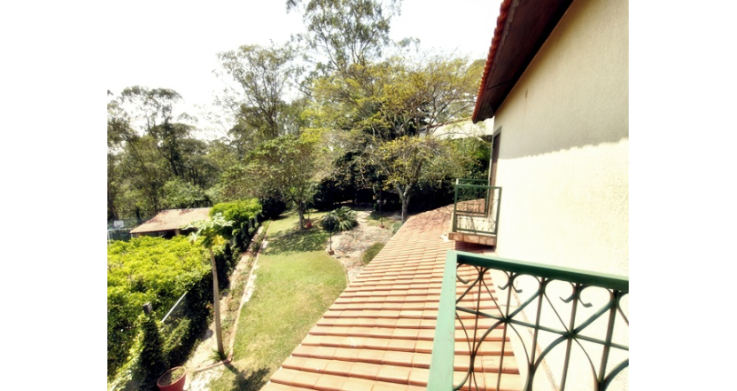 Linda Casa de Condomínio com Conforto e elegância à venda no Bairro da Chácara Jaraguá na Rua Santana do Araguaia