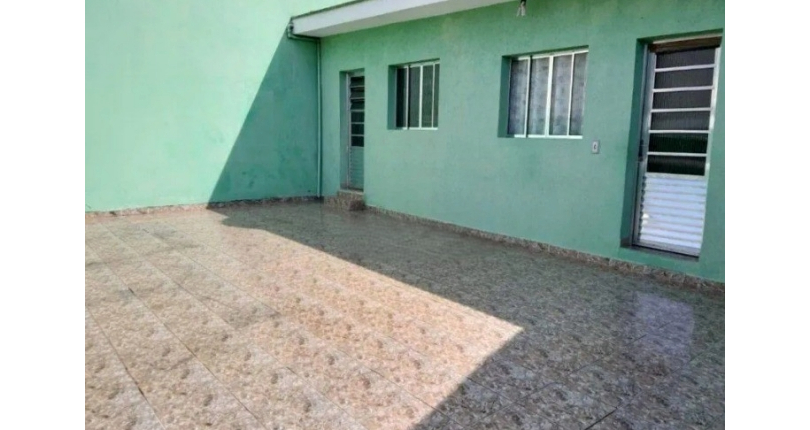  Casa Térrea à venda no Bairro do Jardim Marisa na Rua José de Souza Aguiar,