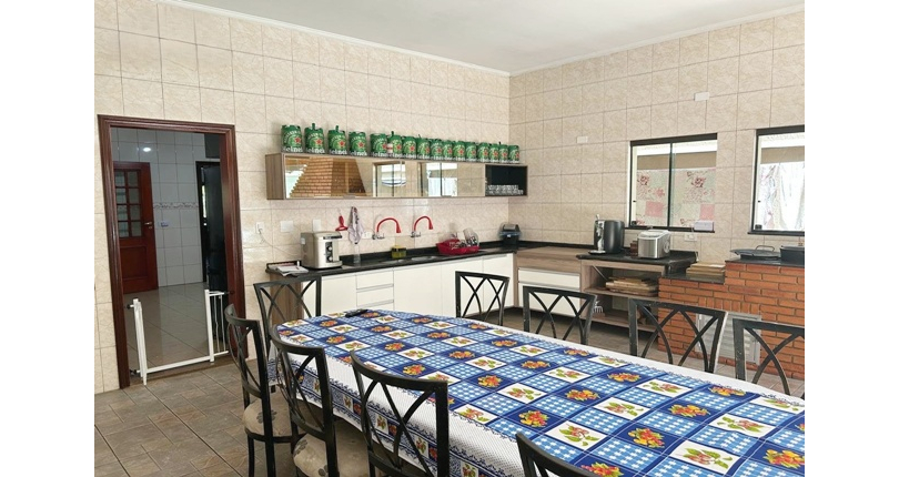  Sobrado de Alto Padrão à venda no Bairro do City América na Rua Icádio