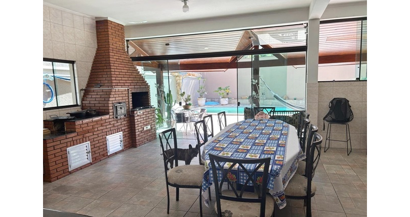  Sobrado de Alto Padrão à venda no Bairro do City América na Rua Icádio