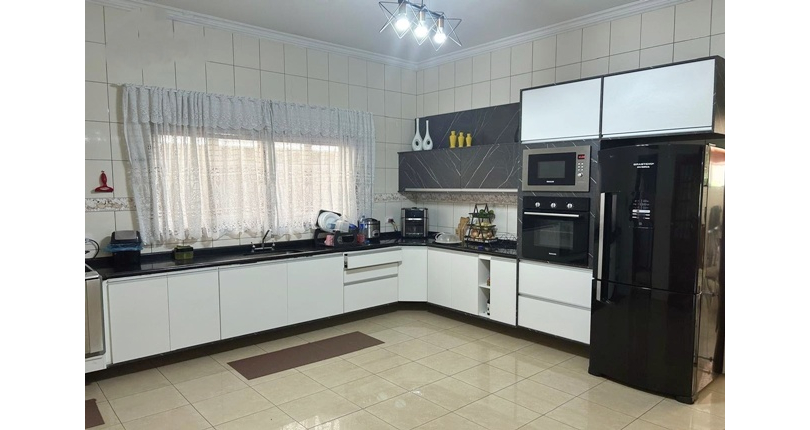  Sobrado de Alto Padrão à venda no Bairro do City América na Rua Icádio