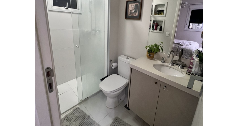 Excelente oportunidade no Royal Park Alphaville! Apartamento impecável