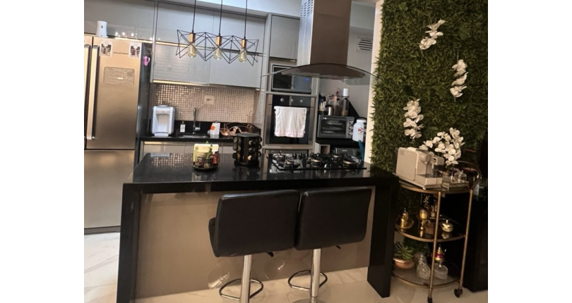 Excelente oportunidade no Royal Park Alphaville! Apartamento impecável