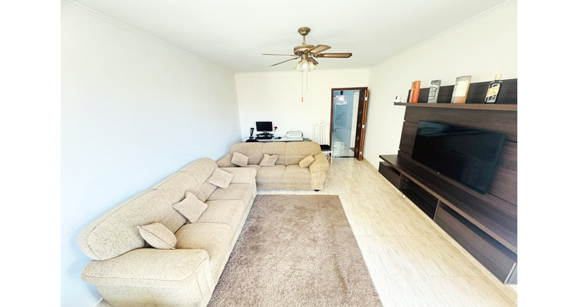 Belo Sobrado à venda no Bairro da Vila Boaçava na Rua Jurubim,