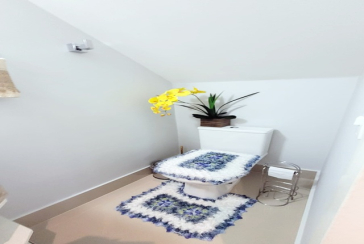 Belo Sobrado à venda no Bairro do Parque São Domingos na Rua Dirceu de Almeida,