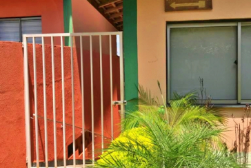 Belo Sobrado à venda no Bairro do Jaraguá na Rua Dona Gertrudes Jordão 257, no Condomínio Village Park