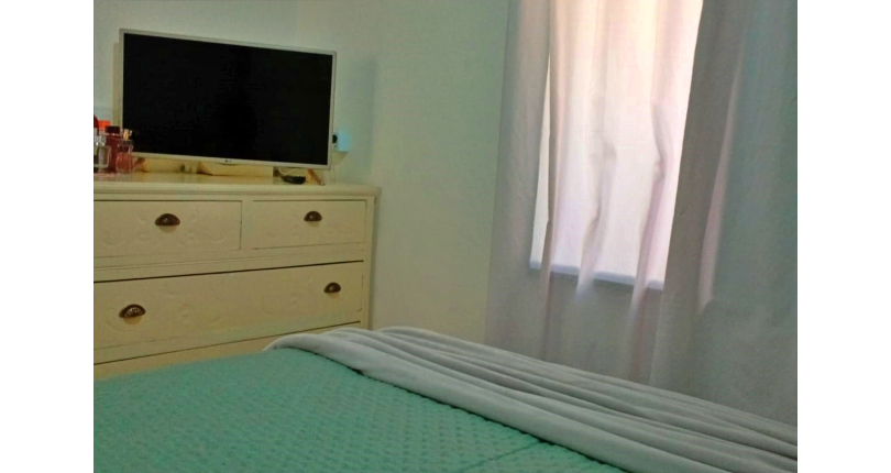 Belo Sobrado à venda no Bairro do Jaraguá na Rua Dona Gertrudes Jordão 257, no Condomínio Village Park