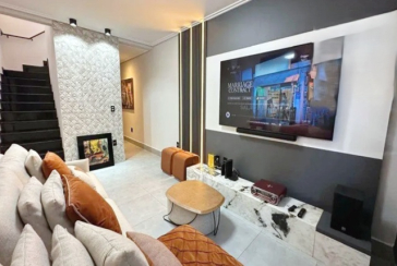 Lindo Sobrado à venda no Bairro do Jardim Mangalot na Rua General Lauro Cavalcanti de Farias, 