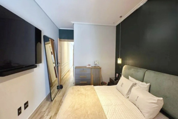 Lindo Sobrado à venda no Bairro do Jardim Mangalot na Rua General Lauro Cavalcanti de Farias, 