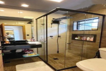 Lindo Sobrado à venda no Bairro do Jardim Mangalot na Rua General Lauro Cavalcanti de Farias, 