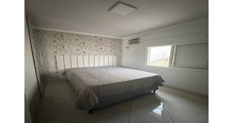 Sobrado à venda no Bairro do Parque São Domingos na Rua Waltrudes Correa