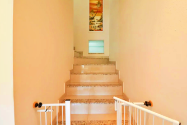  Sobrado à venda no Bairro do Parque Maria Domitila na Rua Mariana Camargo,