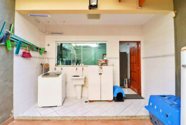  Sobrado à venda no Bairro do Parque Maria Domitila na Rua Mariana Camargo,