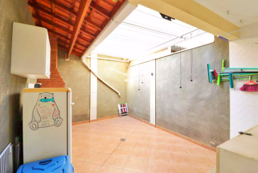  Sobrado à venda no Bairro do Parque Maria Domitila na Rua Mariana Camargo,