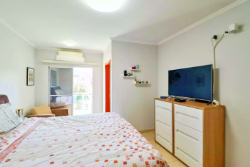  Sobrado à venda no Bairro do Parque Maria Domitila na Rua Mariana Camargo,