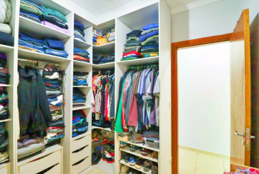  Sobrado à venda no Bairro do Parque Maria Domitila na Rua Mariana Camargo,