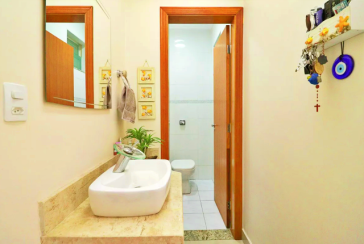  Sobrado à venda no Bairro do Parque Maria Domitila na Rua Mariana Camargo,