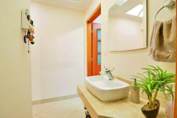  Sobrado à venda no Bairro do Parque Maria Domitila na Rua Mariana Camargo,