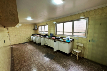 Sobrado à venda no Bairro da  Vila Clarice na Rua Major Alfredo Romão,