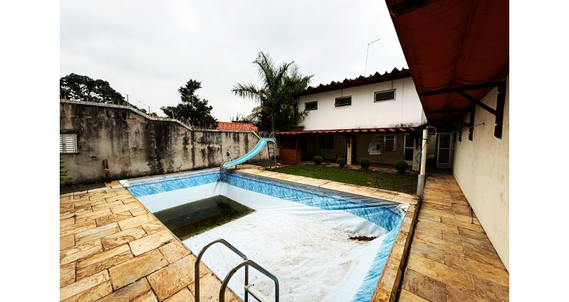 Sobrado à venda no Bairro da  Vila Clarice na Rua Major Alfredo Romão,