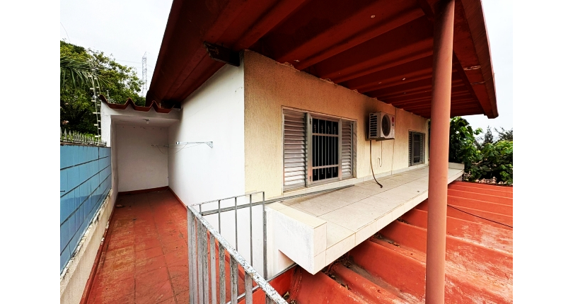 Sobrado à venda no Bairro da  Vila Clarice na Rua Major Alfredo Romão,