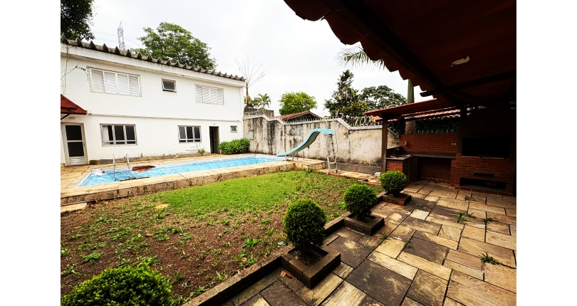 Sobrado à venda no Bairro da  Vila Clarice na Rua Major Alfredo Romão,