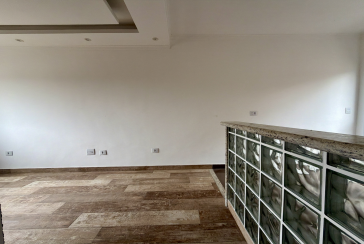 Sobrado novo à venda no Bairro do Jaraguá na Rua Lezira 62, no Condomínio Residencial Vila Real,