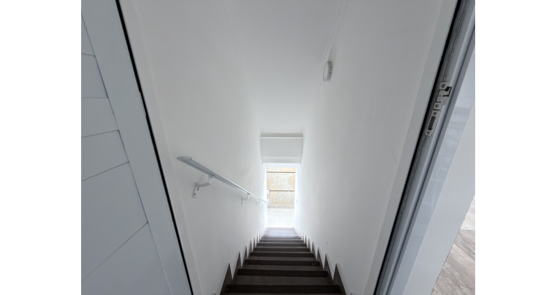 Sobrado novo à venda no Bairro do Jaraguá na Rua Lezira 62, 