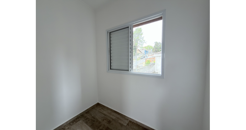 Sobrado novo à venda no Bairro do Jaraguá na Rua Lezira 62, 