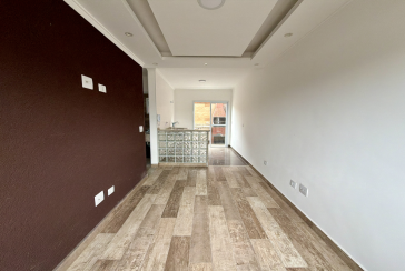 Sobrado novo à venda no Bairro do Jaraguá na Rua Lezira 62,