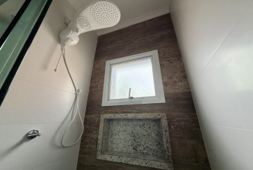 Sobrado novo à venda no Bairro do Jaraguá na Rua Lezira 62,