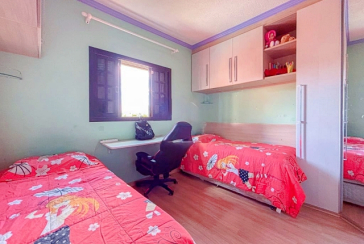 Sobrado à venda no Bairro do Jaraguá na Rua Bela Vista do Ivaí