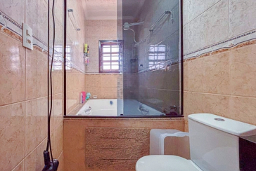 Sobrado à venda no Bairro do Jaraguá na Rua Bela Vista do Ivaí