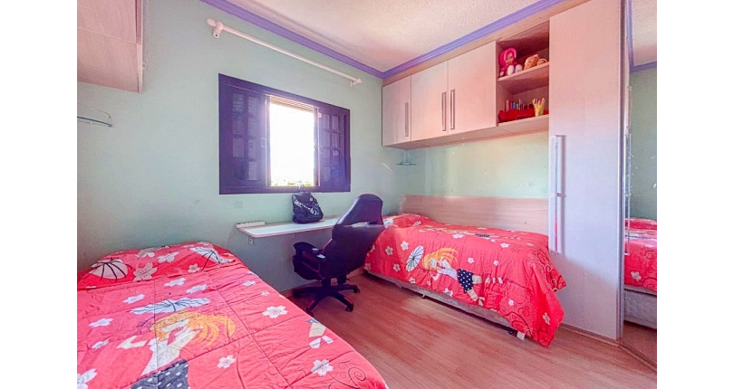 Sobrado à venda no Bairro do Jaraguá na Rua Bela Vista do Ivaí