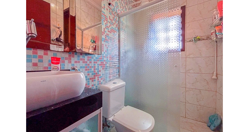 Sobrado à venda no Bairro do Jaraguá na Rua Bela Vista do Ivaí