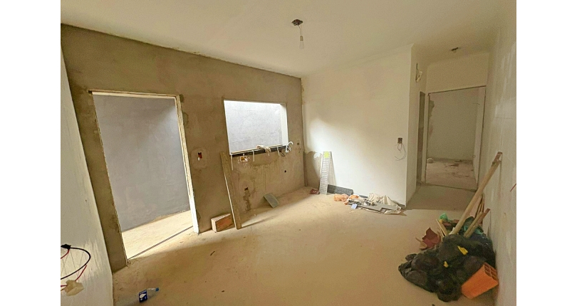 Em construção à venda Rua João Alves Pimenta, Vila Miriam - Imóveis à Venda