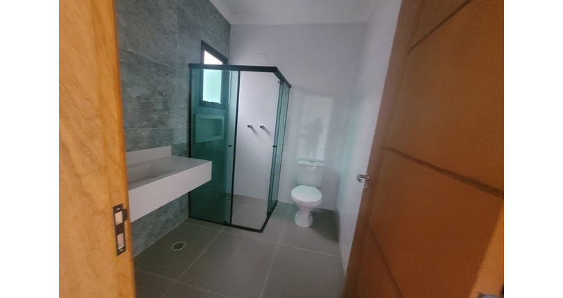 Belo Sobrado novo à venda no Bairro da Vila Jaguara na Rua Pinheiro Raposo 46,