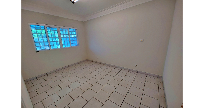 Prédio Comercial à venda no Jardim Santo Elias na Rua Fábio de Almeida Magalhães