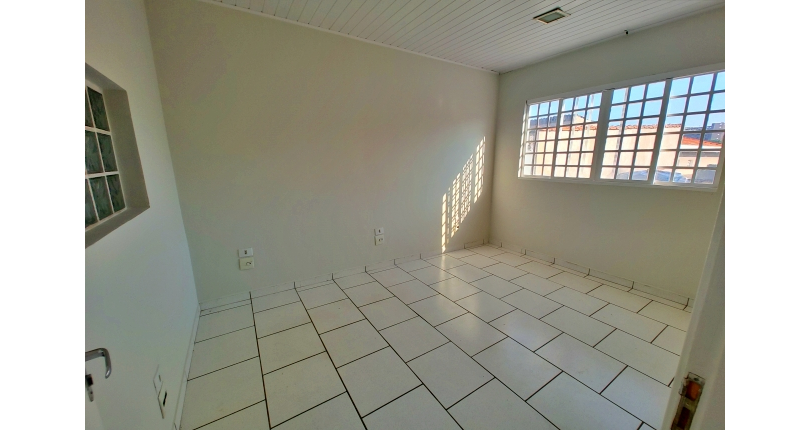 Prédio Comercial à venda no Jardim Santo Elias na Rua Fábio de Almeida Magalhães