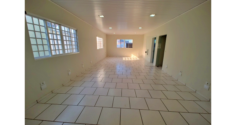 Prédio Comercial à venda no Jardim Santo Elias na Rua Fábio de Almeida Magalhães