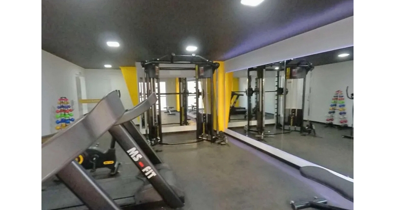 Apartamento à venda na Praia Grande no Bairro do Boqueirão na Rua Jaú 1352