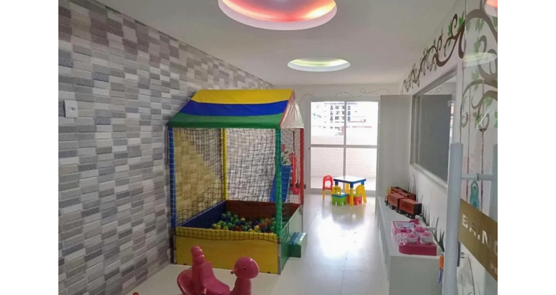 Apartamento à venda na Praia Grande no Bairro do Boqueirão na Rua Jaú 1352