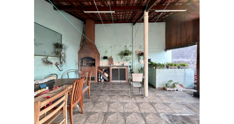 Casa assobradada à venda no Bairro da Vila dos Remédios