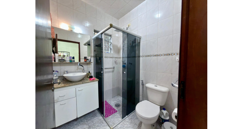 Casa assobradada à venda no Bairro da Vila dos Remédios